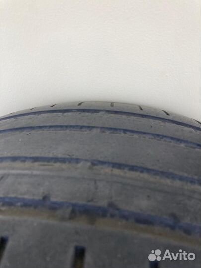 Pirelli P Zero Rosso 255/50 R19