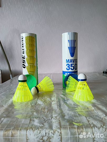 Воланы для бадминтона