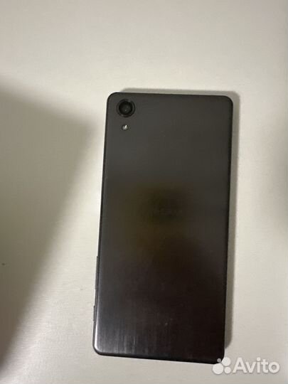 Sony Xperia X Performance, 3/32 ГБ