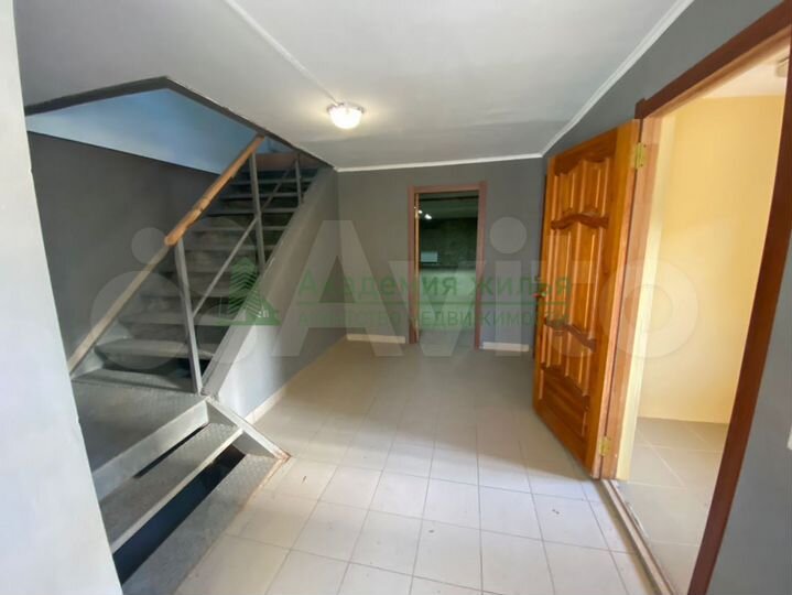 Продам офисное помещение, 334 м²