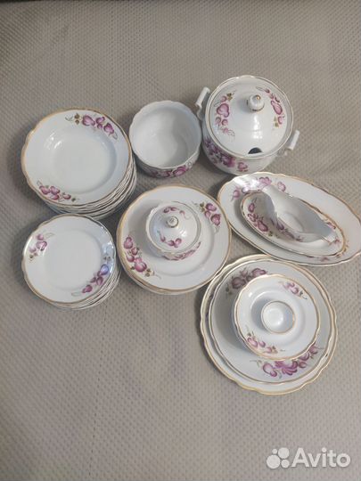 Сервиз на 12 персон - Коростенский фарфор