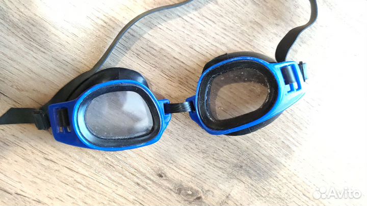 Маска для подводного плавания с трубкой и очки