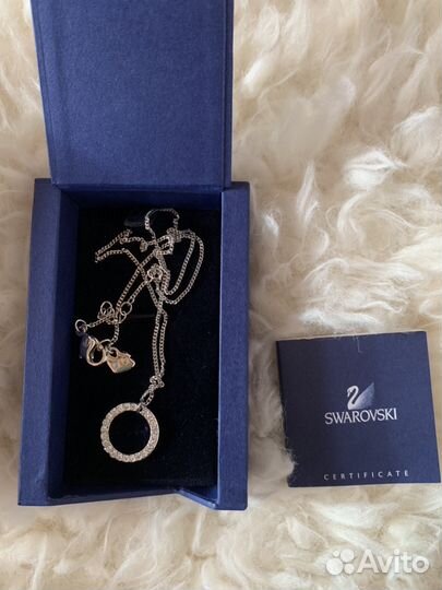 Кулон с цепочкой Swarovski