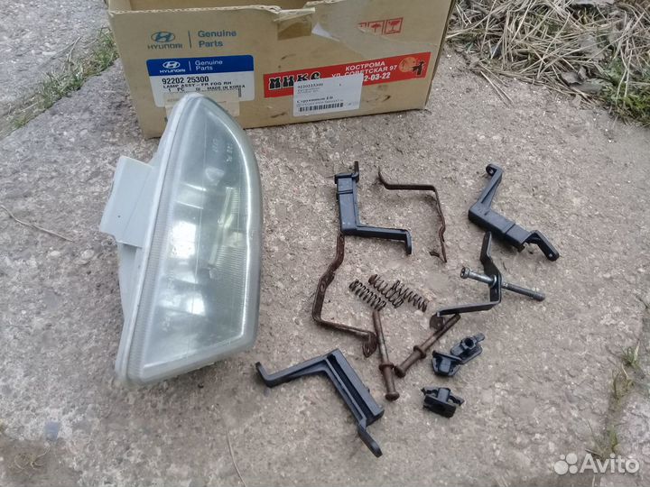 Фара противотуманная Hyundai Accent