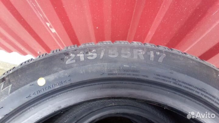 Triangle IcelynX TI501 215/55 R17 98T