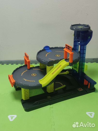 Большой гараж ELC