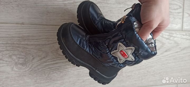 Ботинки для девочки