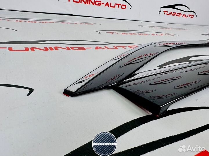 Ветровики Toyota Land Cruiser 300