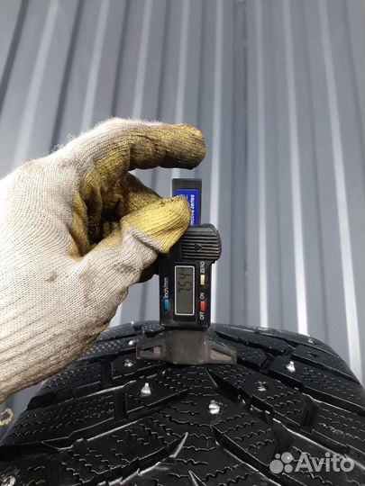 Toyo Observe Ice-Freezer SUV 215/65 R16 98T