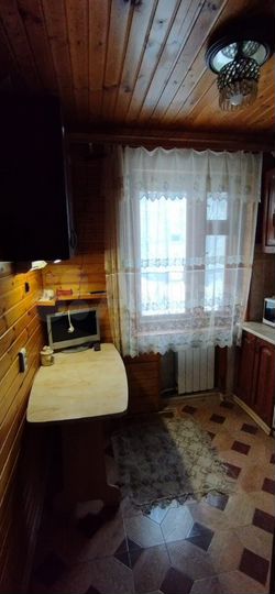 2-к. квартира, 55 м², 1/9 эт.