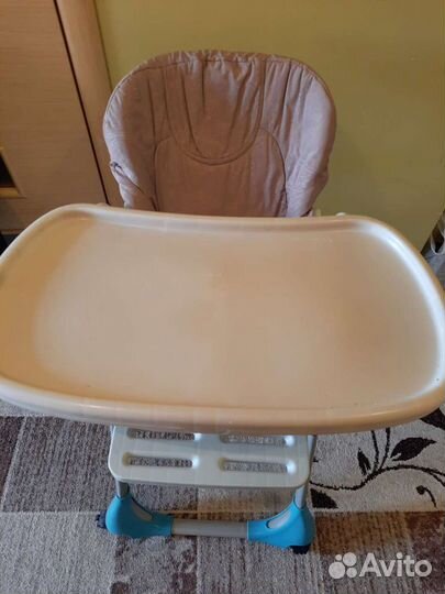 Деткое кресло,детский стол