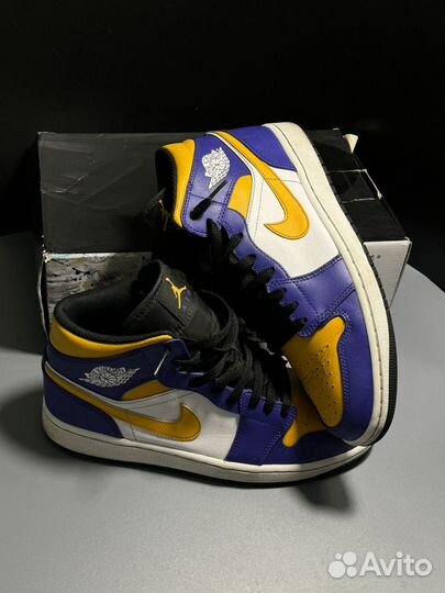 Air Jordan 1 Mid Lakers (42.5eur) (оригинал)