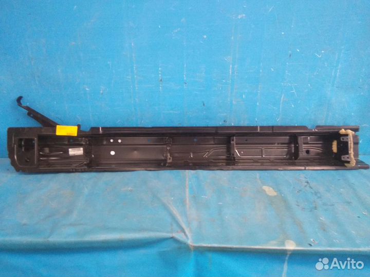 Порог правый Infiniti Q50 (V37) 2013