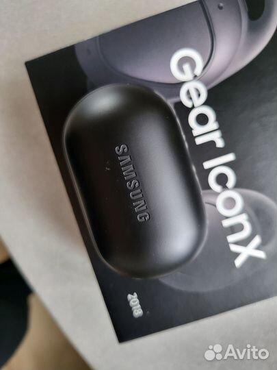 Наушники беспроводные Samsung Gear IconX
