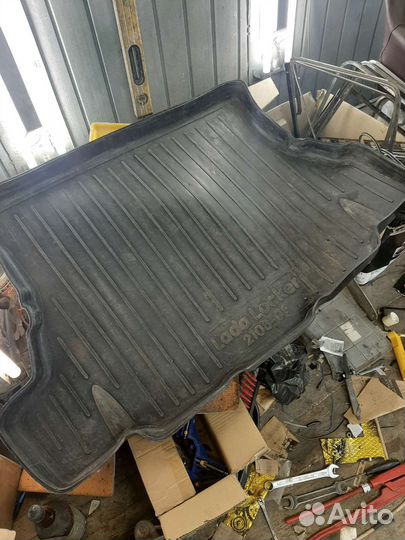 Ковер в багажник ваз 2114, 2115