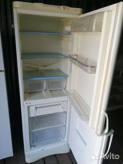 Холодильник Indesit no frost