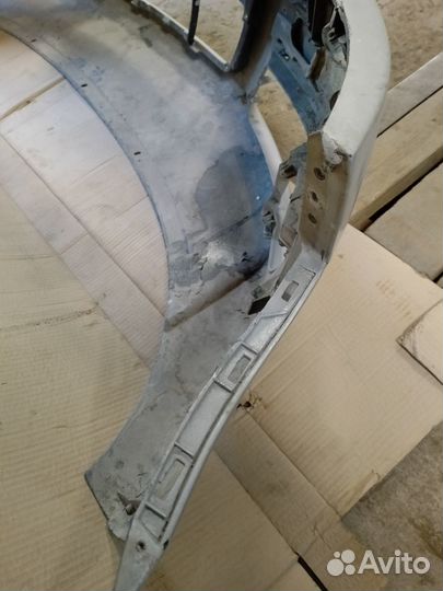 Бампер передний на Audi a6 c6