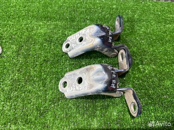 Петли двери Hyundai Elantra 4 Hd 