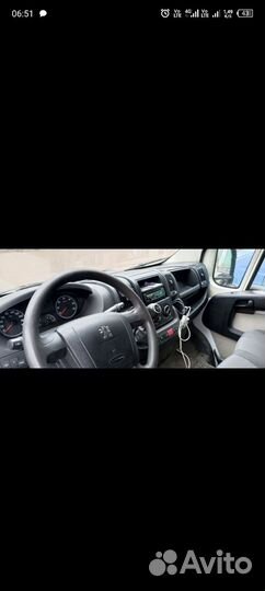 Peugeot Boxer цельнометаллический, 2011