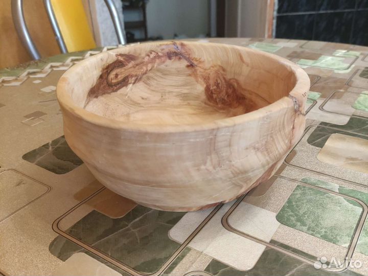 Резные изделия из дерева