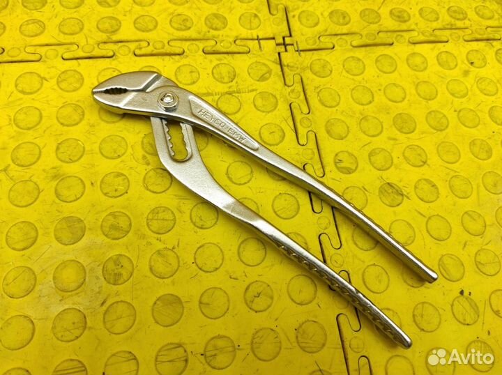 Набор инструментов Bmw 740I E38 M62B44 4.4 1997