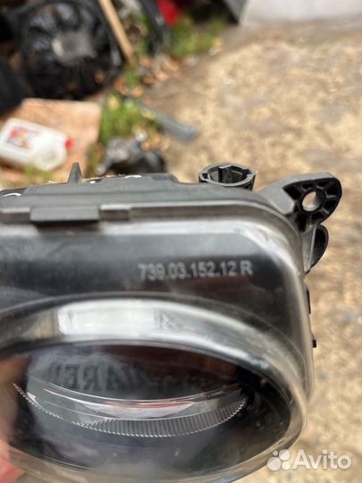 Противотуманка лэд Бмв F10 рест