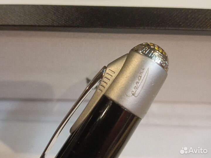 Ручка Montblanc Энцо Феррари