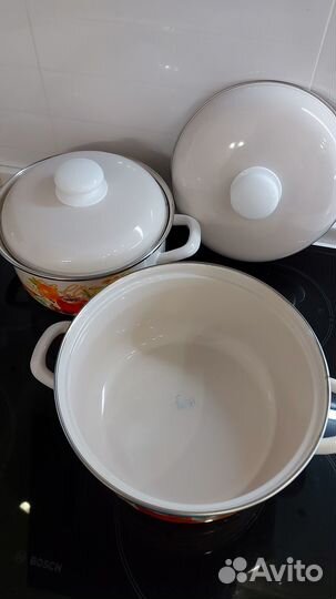 Новые кастрюли