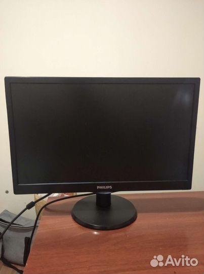 Монитор Philips