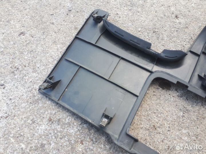 Накладка под рулем Chery Bonus A13