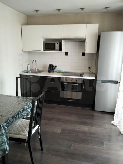 2-к. квартира, 65 м², 10/10 эт.