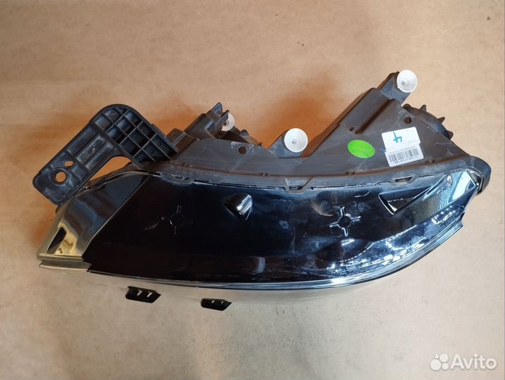 Фара левая Geely Coolray SX11