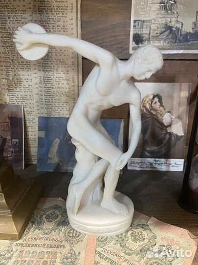 Статуэтки, фигурки, нимфы винтажные старинные