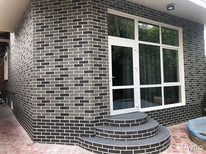 Кирпич на сетке