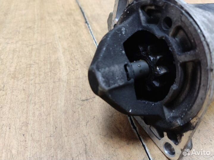 Стартер Opel Zafira B Z19DTH 2006