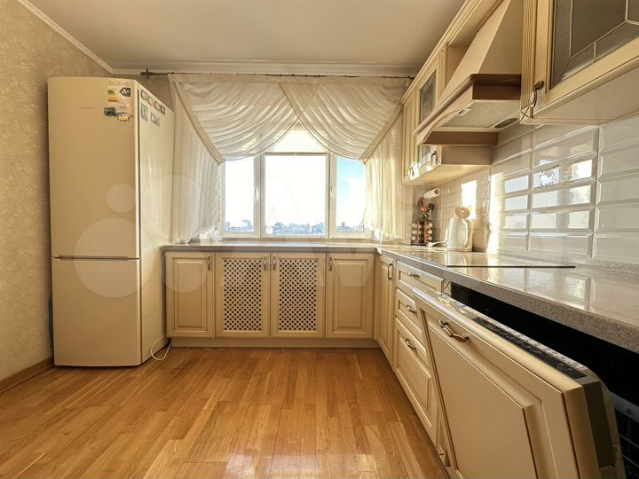 4-к. квартира, 114,1 м², 15/16 эт.