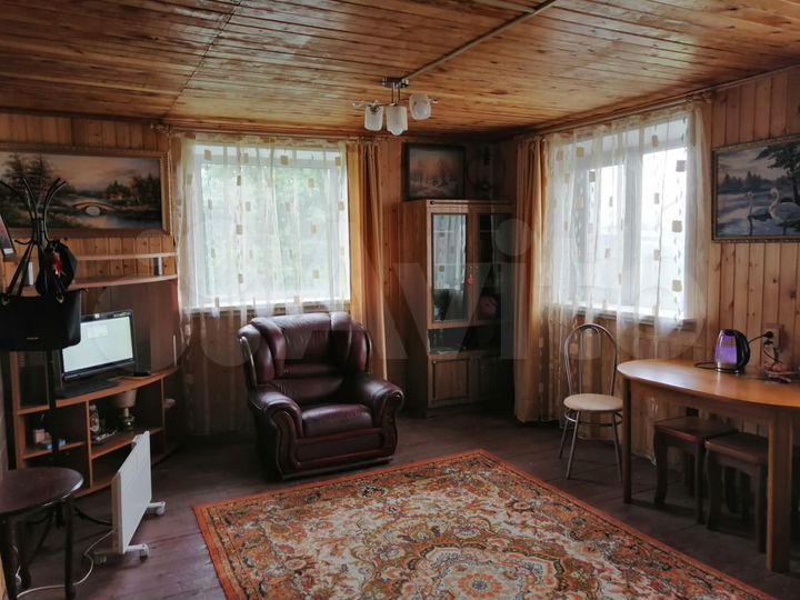 Дом 72 м² на участке 6 сот.