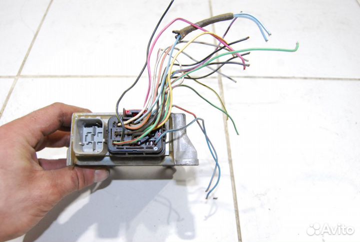 Блок SRS Ford Escape 3.0 2000-2004