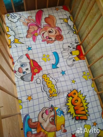 Простынь на резинке для детской кроватки