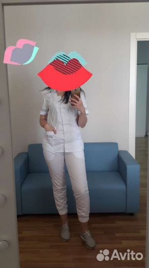 Медицинский костюм женский