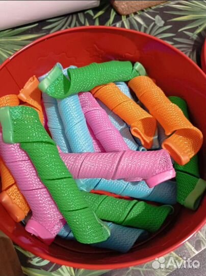 Фен, плойка, бигуди