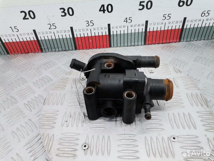 Корпус термостата Ford Focus 2000 1319480