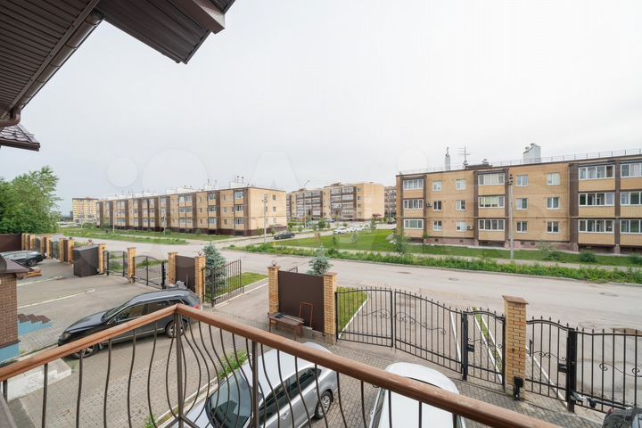 Таунхаус 118 м² на участке 4 сот.