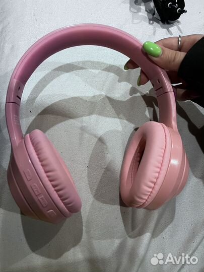 Продам розовые наушники