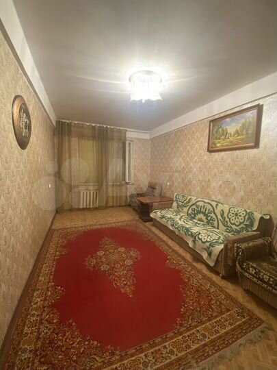 2-к. квартира, 52 м², 2/5 эт.