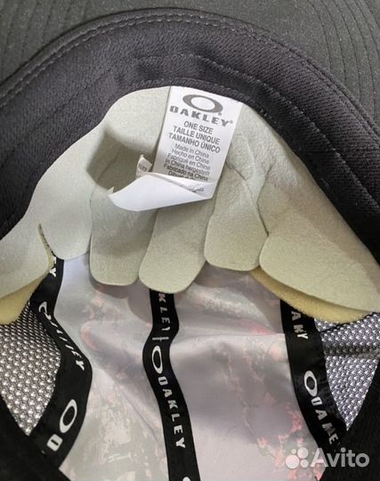 Кепка Oakley пятипалка