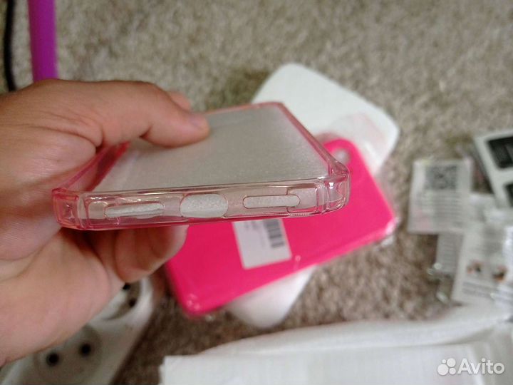 Чехол на iPhone 11 розовый и черный