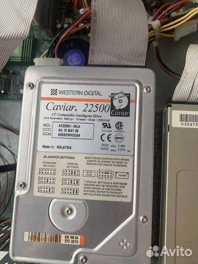 Ретро старый компьютер