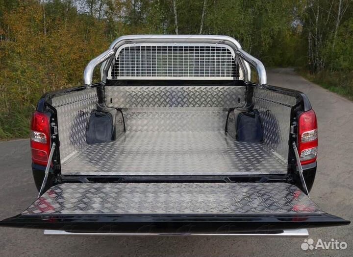 Защитный алюм вкладыш Mitsubishi L200 2018