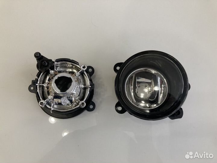 Фара противотуманная Land Rover / Range Rover